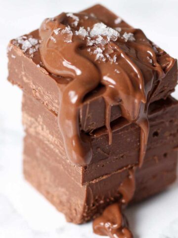 3 pieces of chocolate nutella fudge with sea salt on top
