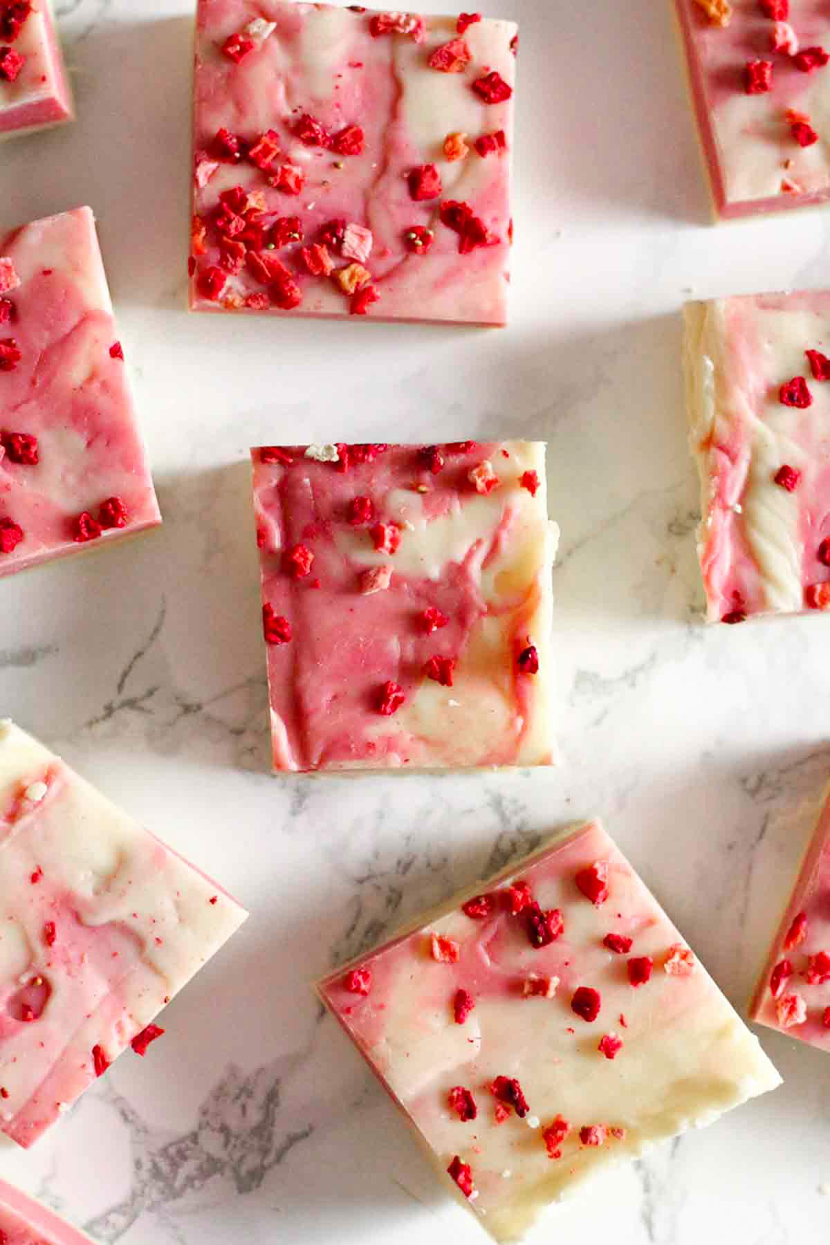 overhead image of white chocolate strawberry swirl fudge