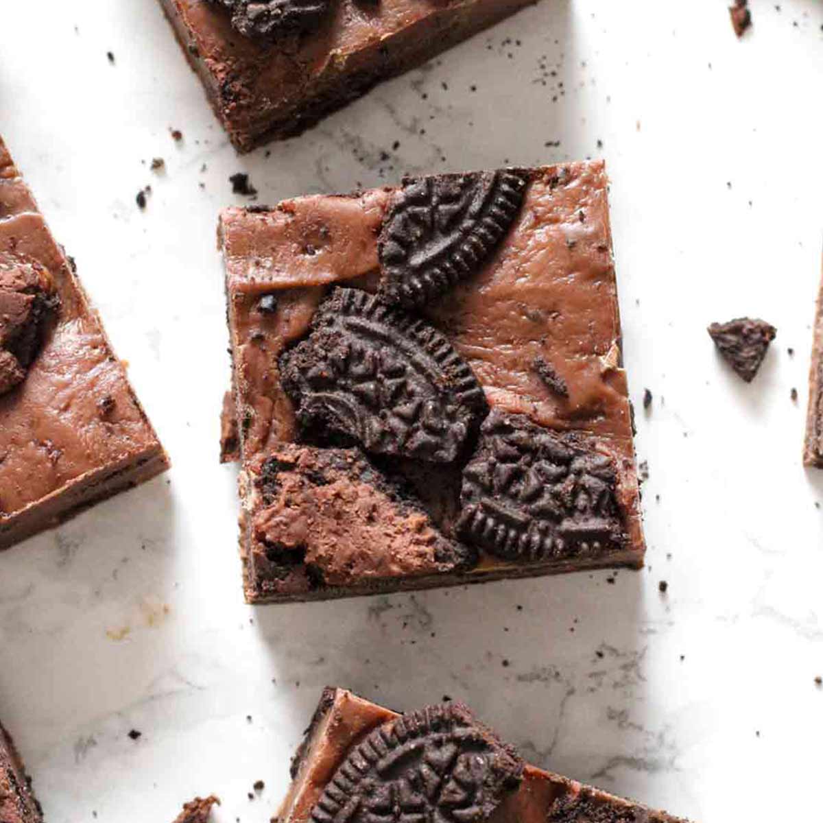 thumbnail image of 3 ingredient oreo fudge squares