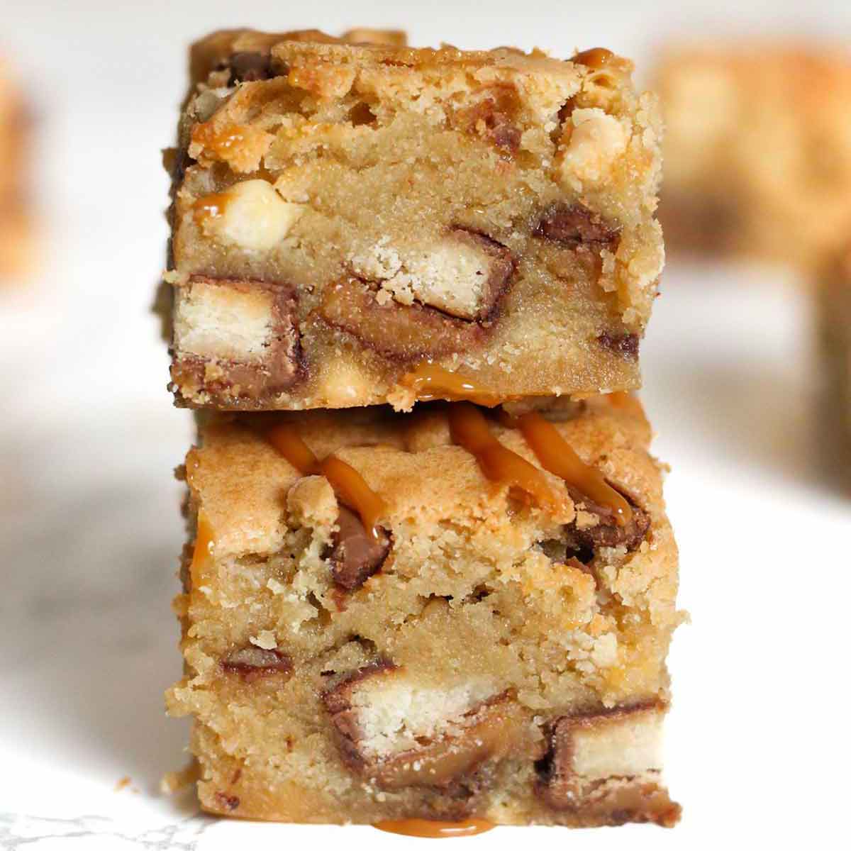 thumbnail image of milk and white chocolate twix blondies