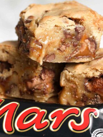 thumbnail image of mars bar blondies