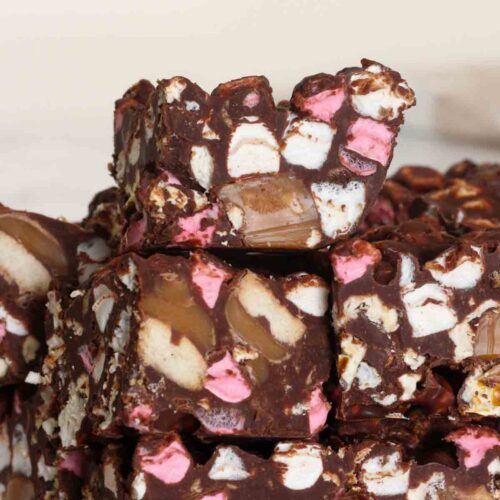 thumbnail image of twix rocky road in a stack