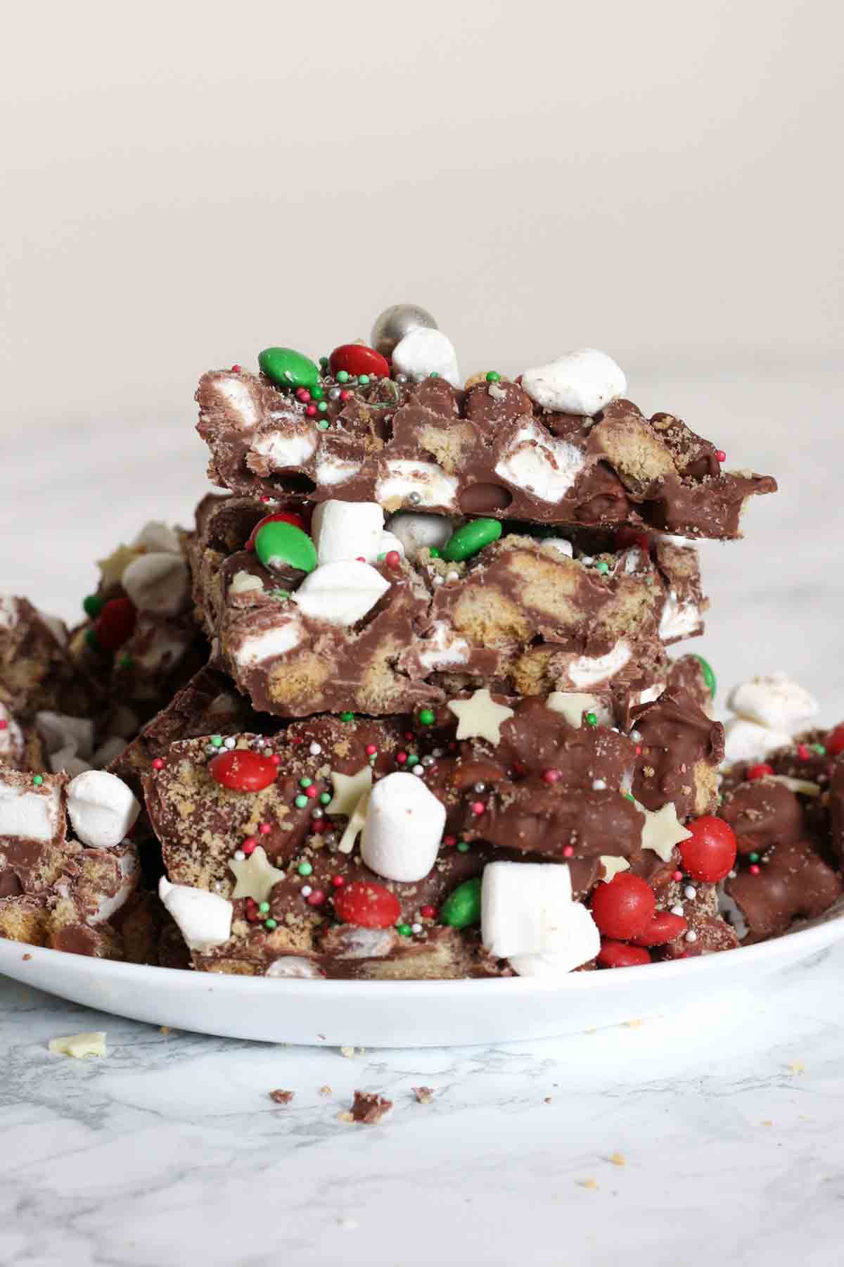 a plate full of christmas smores bark pieces