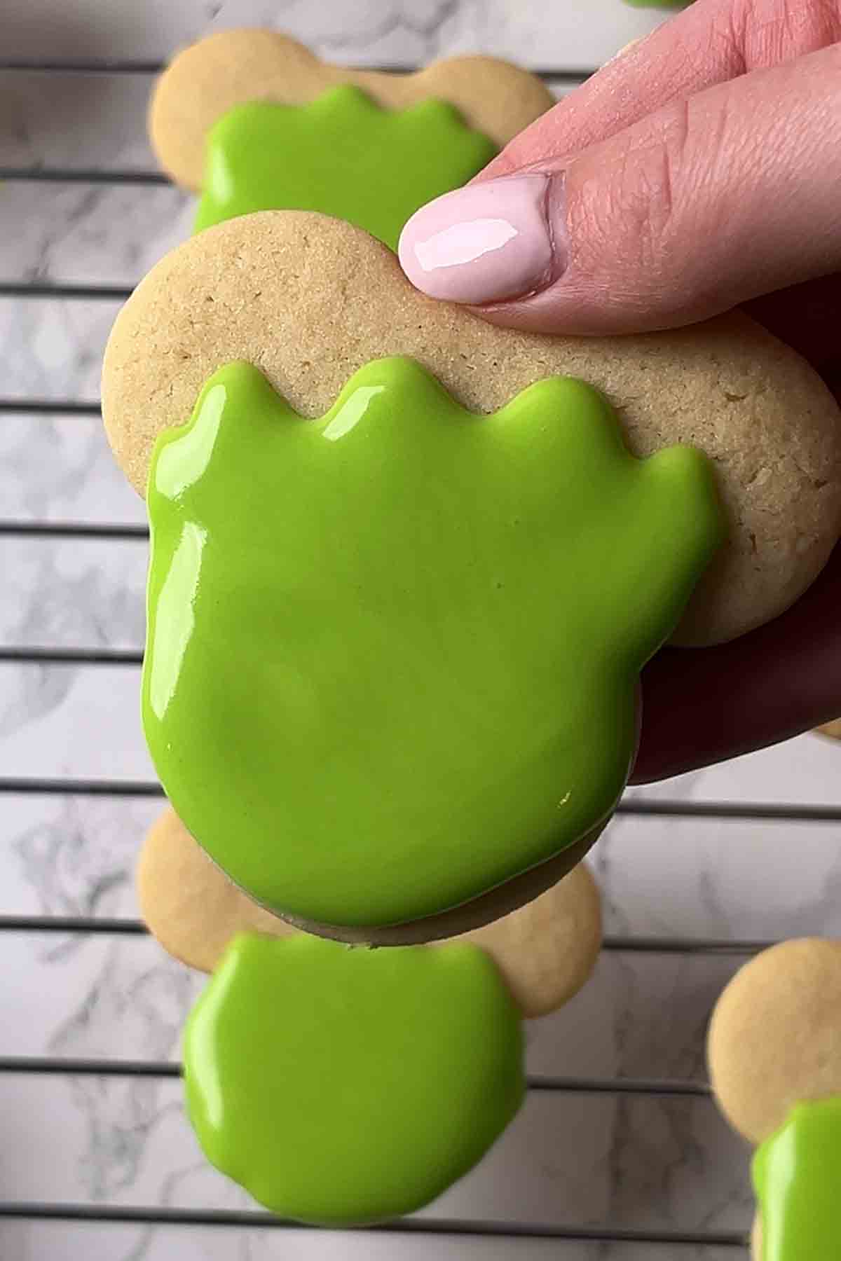 green icing on cookie