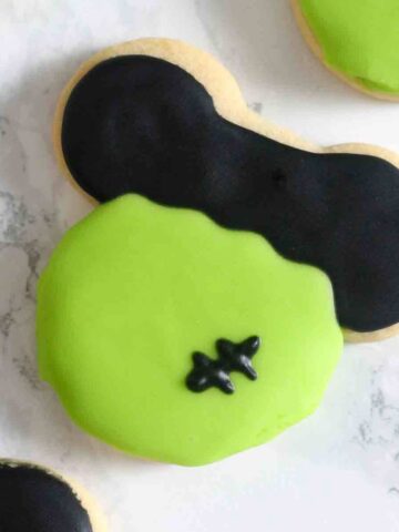 thumbnail image of disney halloween mickey mouse cookies2