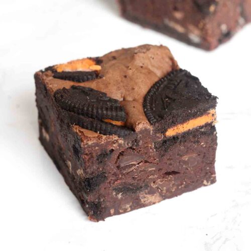 thumbnail image of halloween oreo brownies