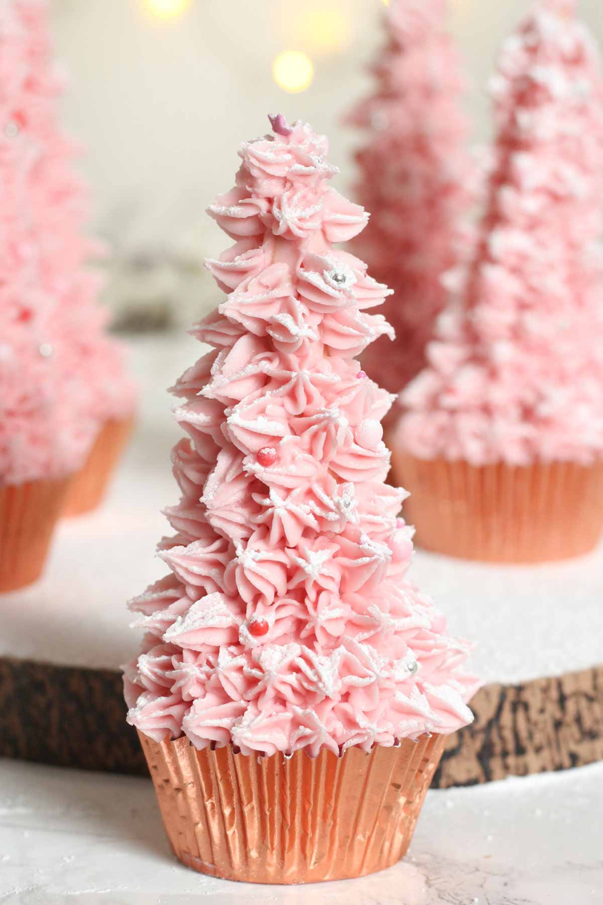 pink christmas tree cupcakes