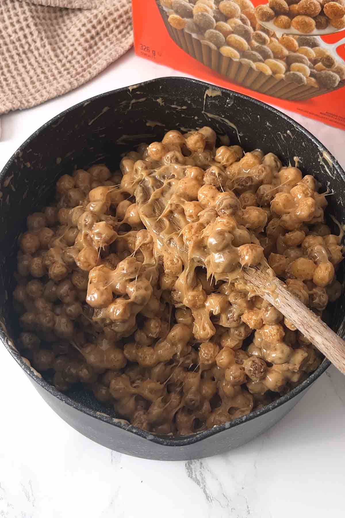 marshmallow cereal mixture in a pot