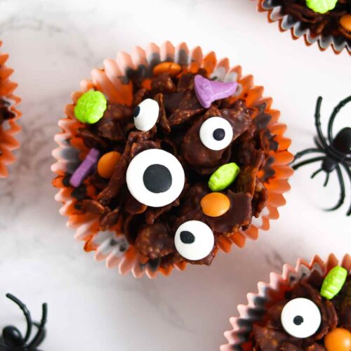 thumbnail image of halloween cornflake cakes