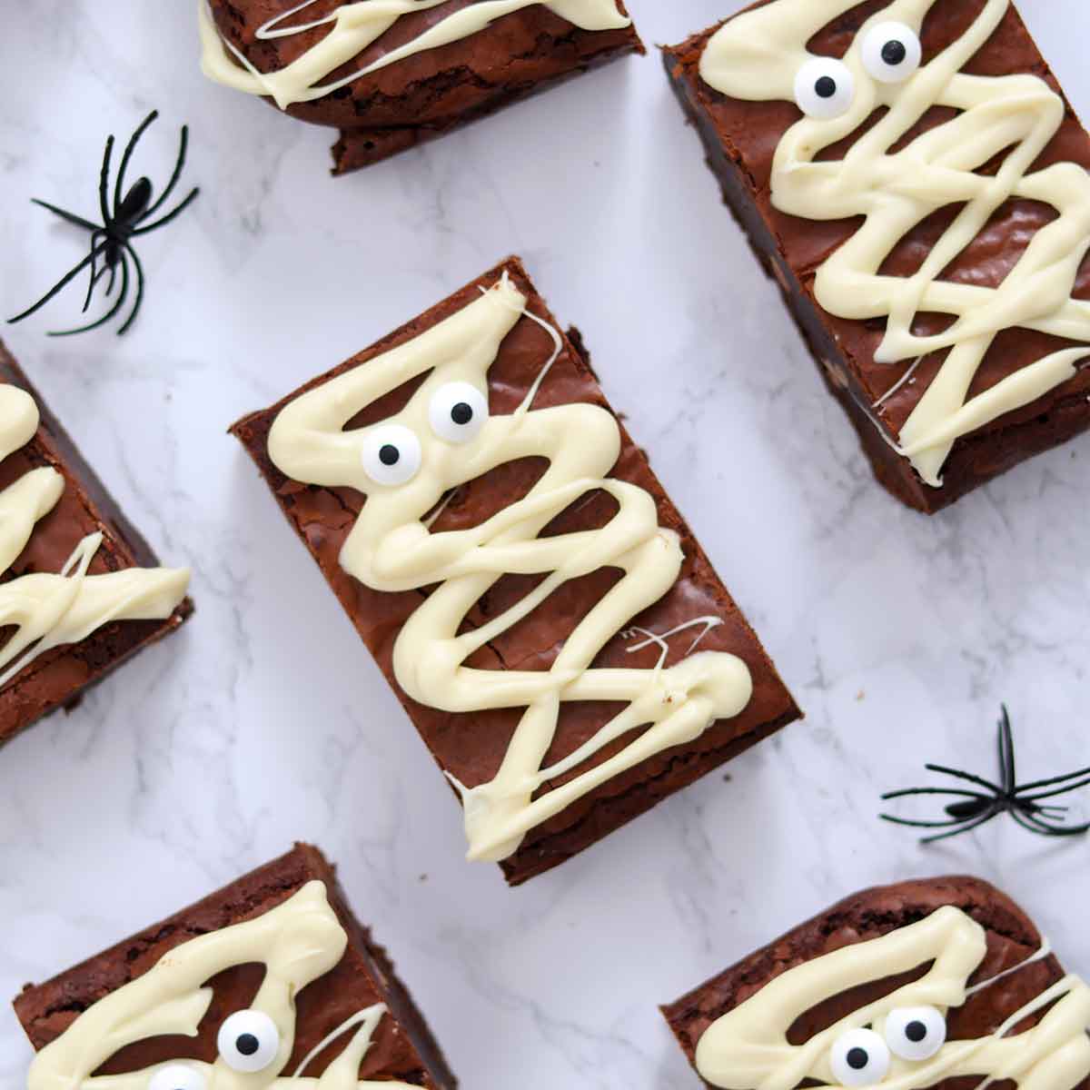thumbnail image of halloween mummy brownies