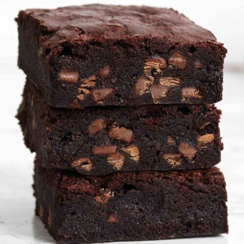 thumbnail image of fudge cocoa powder brownies made without chocolate