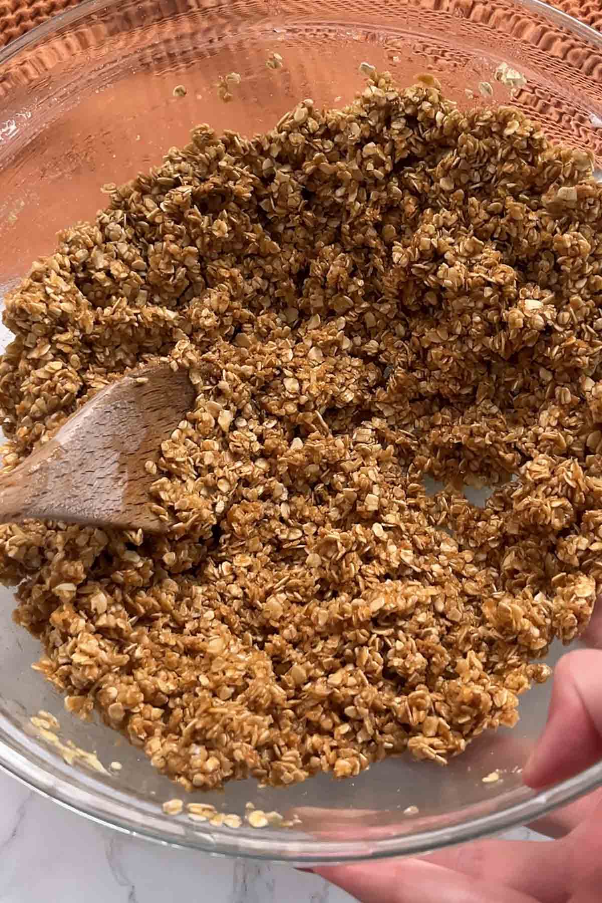 biscoff oat bar mixture in a glass bowl