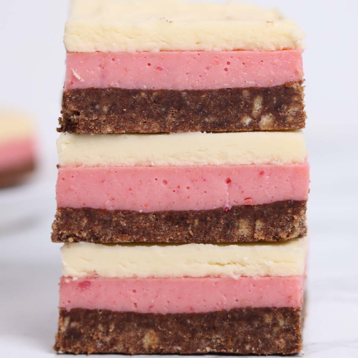 thumbnail image of squares of neapolitan traybake