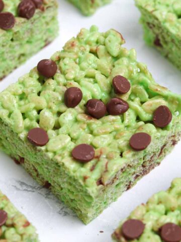 thumbnail image of mint chocolate chip rice krispie treats